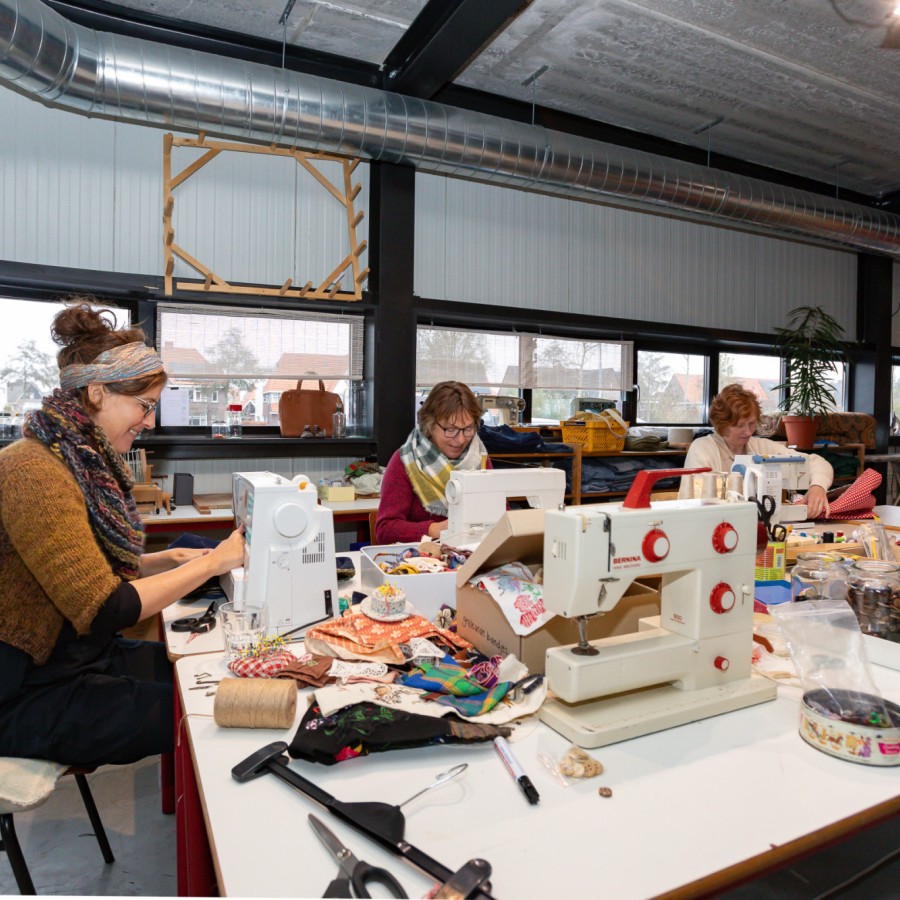 - file://kHm3N1jjcXh76FW4